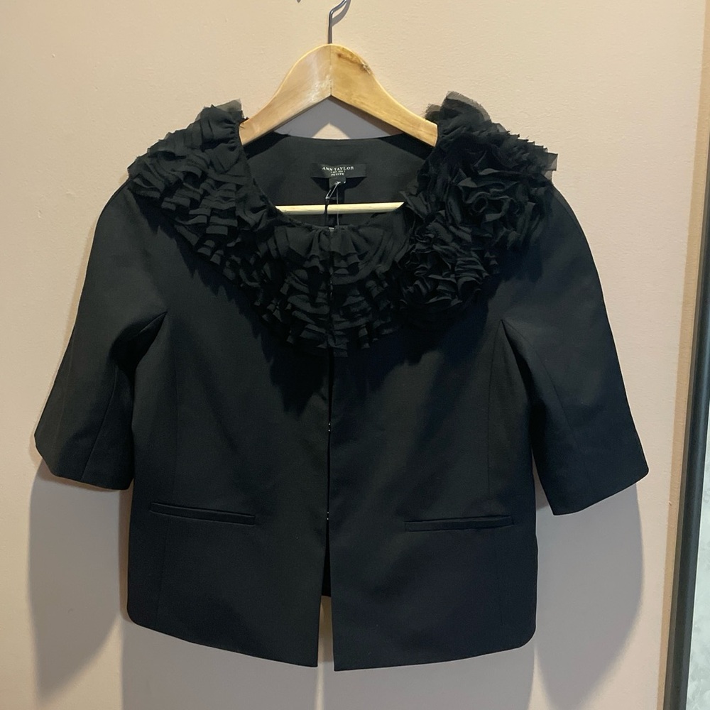 Ann Taylor Top Sz 4p  (1001)